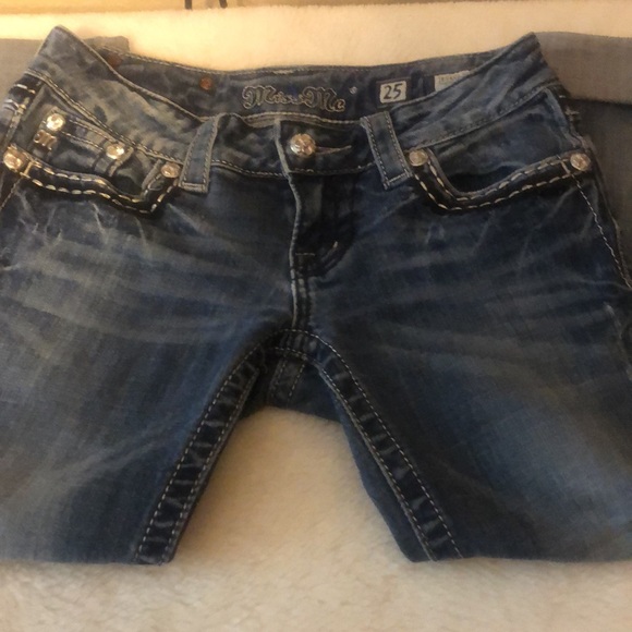 Miss me capris designed for The Buckle p1170 - Picture 3 of 9